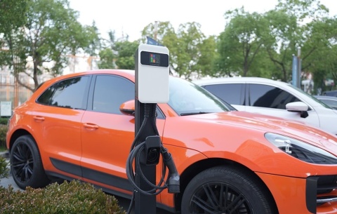 BESEN SQ20 22 kW APP - wallbox 22 kW z kablem Type 2 5 m, Bluetooth i aplikacją EVSEMaster