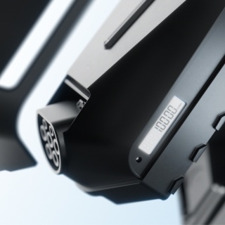 Easee Charge PRO 22 kW MID - wallbox Type 2 do firm i wspólnot