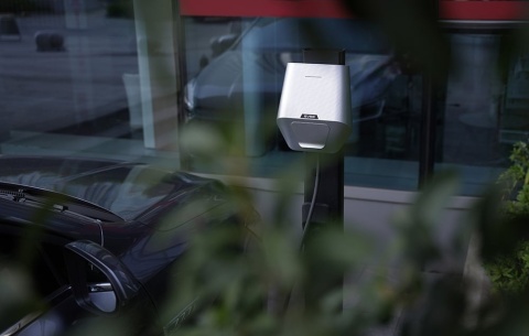 BESEN LX30 22 kW APP - wallbox 22 kW z gniazdem Type 2 i aplikacją EVSEMaster